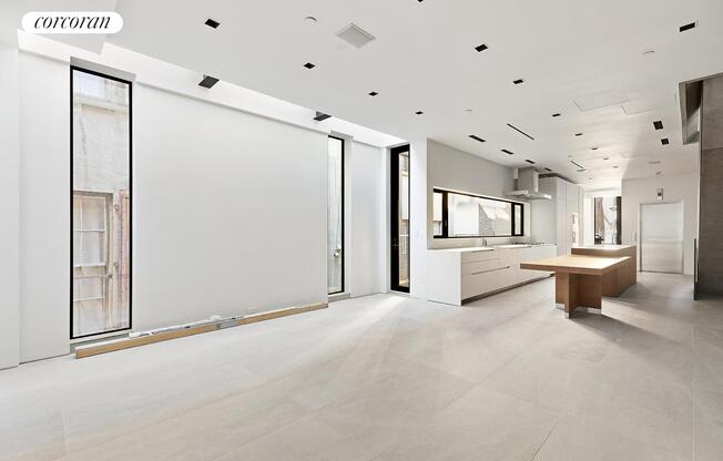 35 WALKER ST