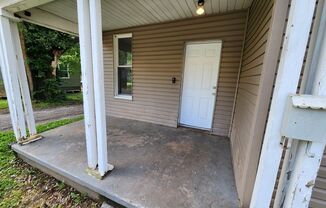 Spacious 2-Bedroom, 1-Bathroom Home AVAILABLE NOW!!