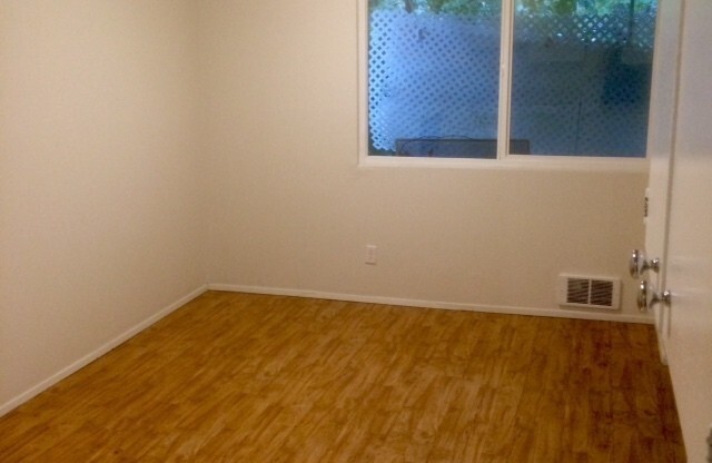 RT Apartments LLC