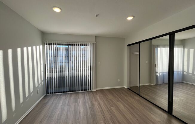 2 beds, 1.5 baths, 1,150 sqft, $1,998, Unit 305