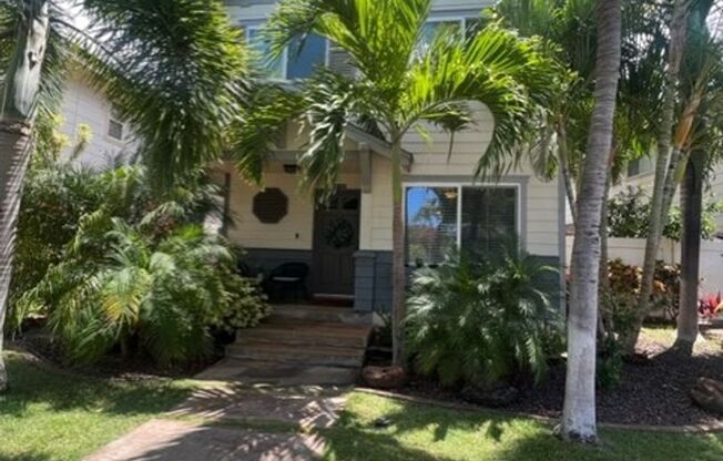 Lovely 3 bedroom 2.5 bath home in Ocean Pointe.  Pets Are Allowed!