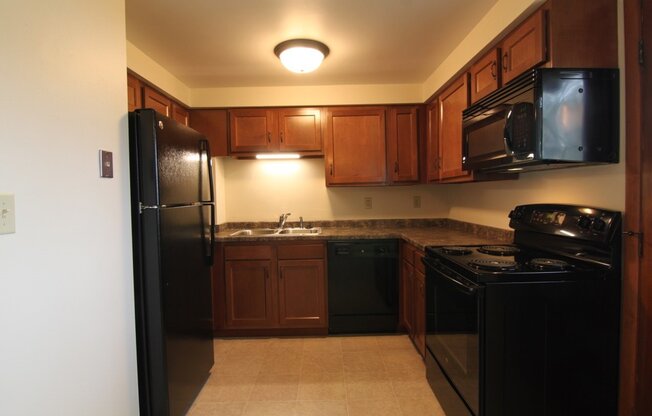 2 beds, 1 bath, 1,050 sqft, $1,249.99, Unit 624-02