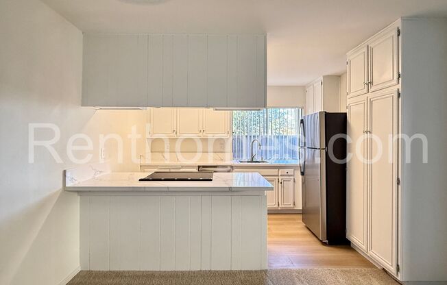 9628-32 Caminito Del Feliz, Spacious Townhome in Great Community Close to UCSD!