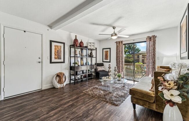 2 beds, 2 baths, 892 sqft, $1,409, Unit 244