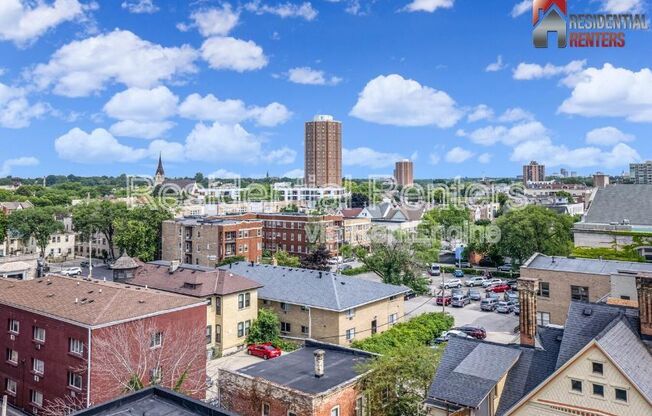 1707 N Prospect Avenue Unit 16B