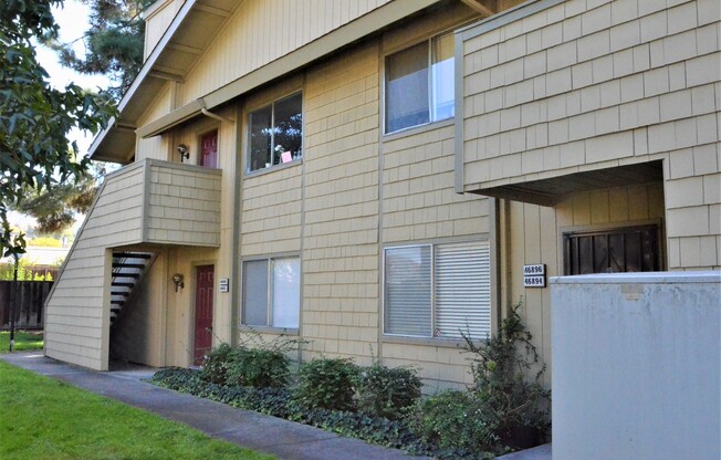 Ground Floor Condo in Wonderful Warm Springs Neighborhood in Fremont