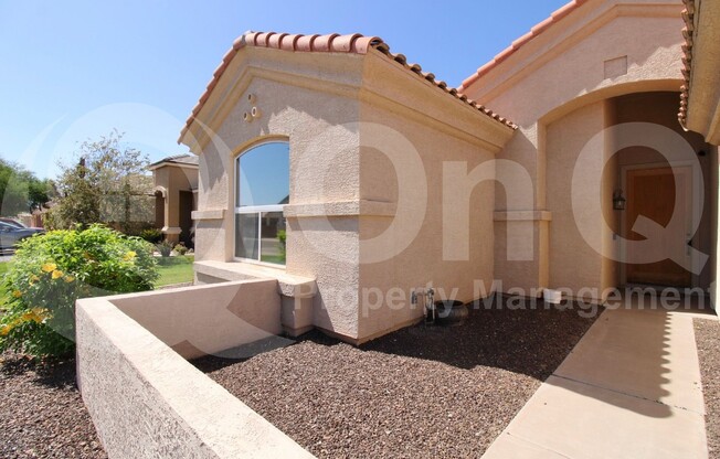 770 W CHERRYWOOD DR