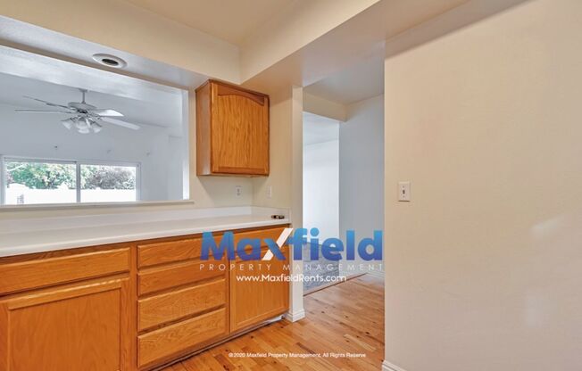 3 BD 2 BA 1 GAR Townhouse - Taylorsville Utah