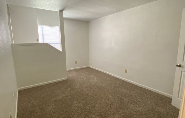 2 beds, 2 baths, 1,038 sqft, $1,215, Unit 0112