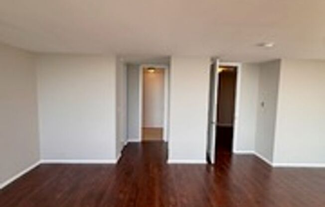 2 beds, 2 baths, $4,695, Unit # 1407 1408