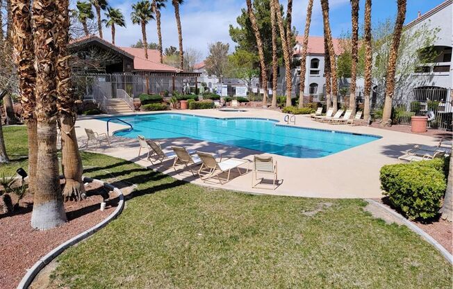 3 beds, 2 baths, $1,445, Unit # 4822