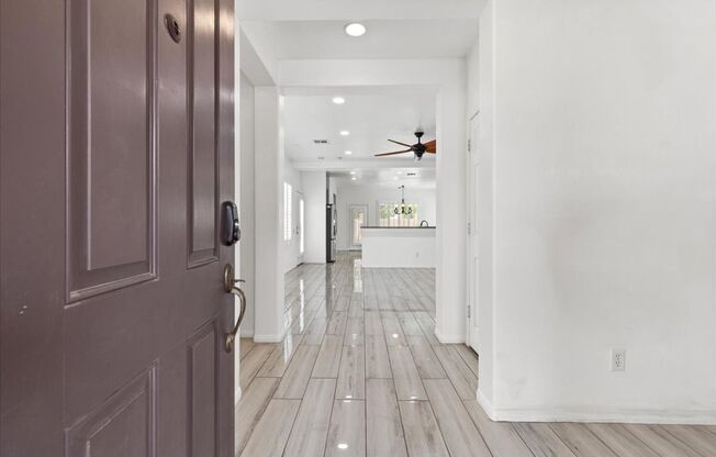 Coming Soon: 3 Bd, 3 Bth, Entertainer's Kitchen, Open Concept in Summerlin