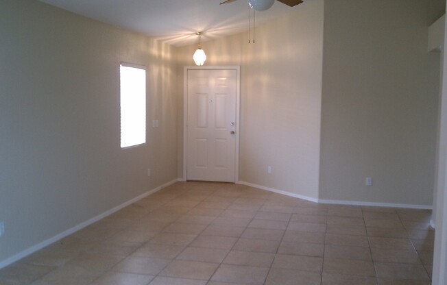 3 beds, 2 baths, $1,750