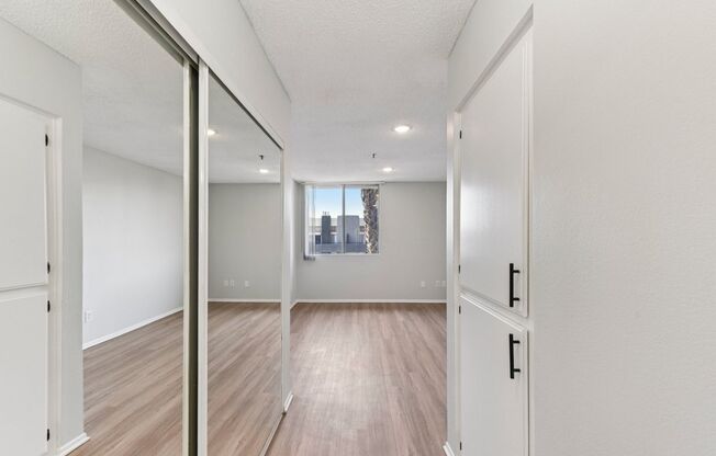2 beds, 2 baths, 1,195 sqft, $2,248, Unit 407