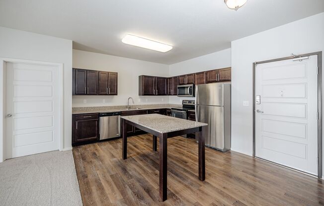 2 beds, 2 baths, 1,008 sqft, $1,740, Unit 128