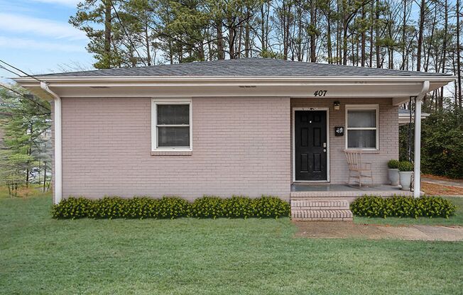 Charming Renovated Duplex