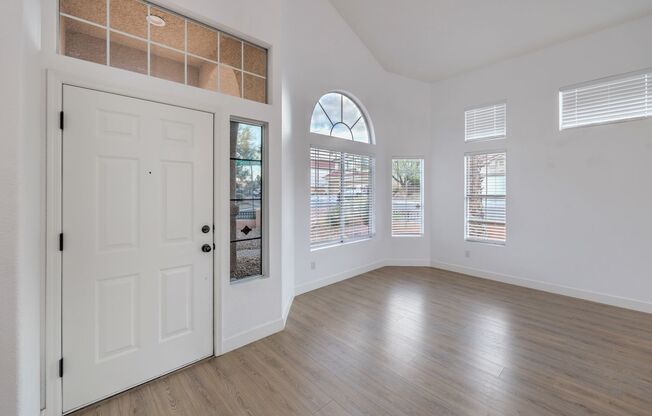 Beautiful 4BR / 3BA Corner-Lot Home with Designer Finishes