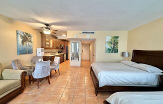 Furnished Studio for Rent in the iconic oceanfront Decoplage Condominium: where the ocean meets Lincoln Road!