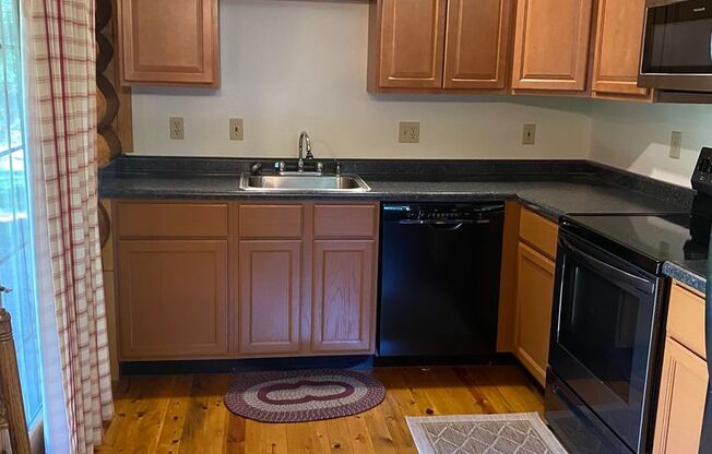 1 bed, 1 bath, $1,500, Unit # 3