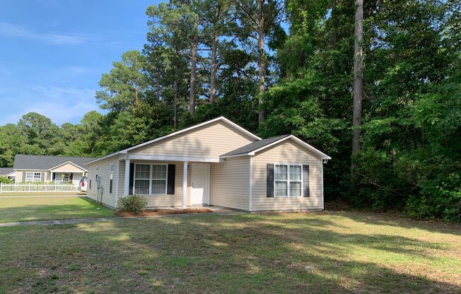 Three Bedroom, Two Bath House on Masonboro Loop