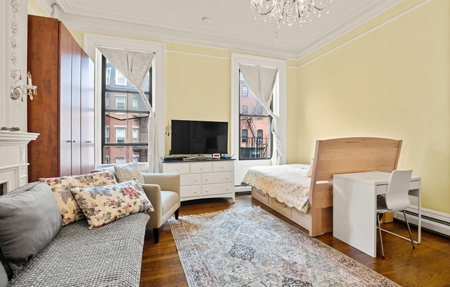 227 MARLBOROUGH ST