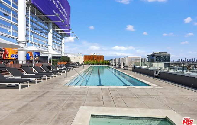 1 bed, 2 baths, 1,270 sqft, $5,700, Unit 5J