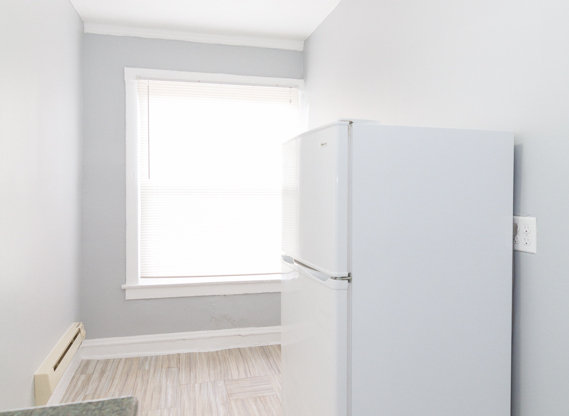 Studio, 1 bath, $1,150, Unit 3265-2V