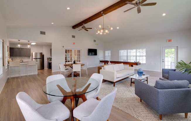 Retreat at Savannah Apartments