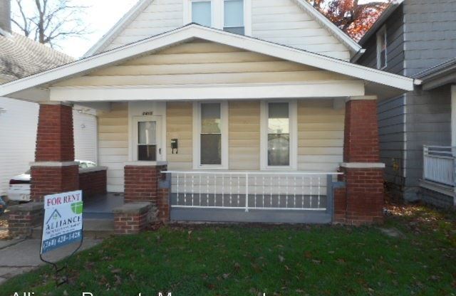 1415 Third St