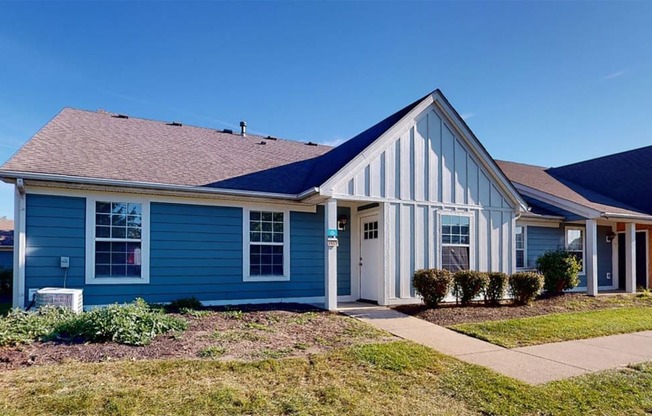 Brixin Franklin Apartments & Townhomes Renovated Exterior