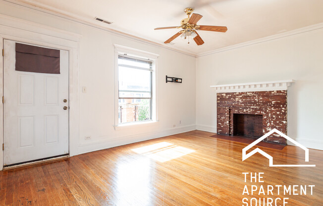 902 W BELLE PLAINE AVE