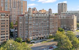 The Majestic on the Plaza