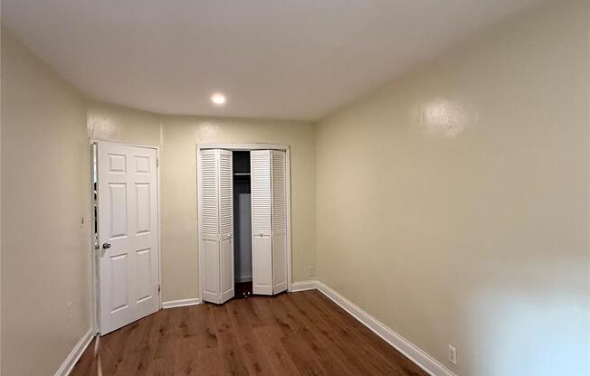 5420 GLENWOOD RD