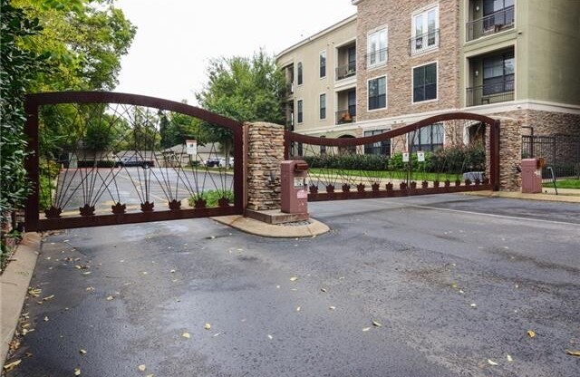 1 bed, 1 bath, $1,950, Unit Apt 318