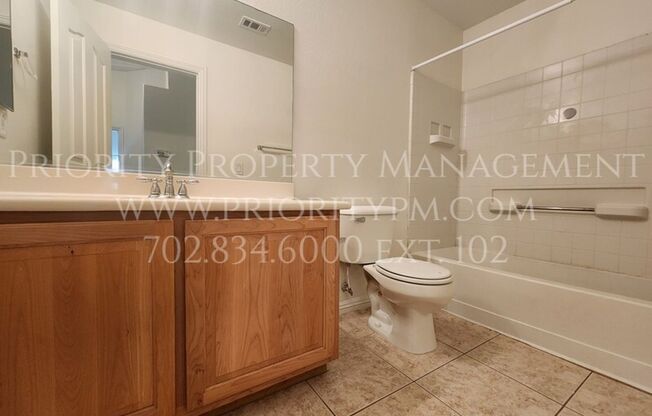 ~3 Bedroom Northwest Townhome ~ 1400sq. ft, 3 bed, 2 1/2 bath