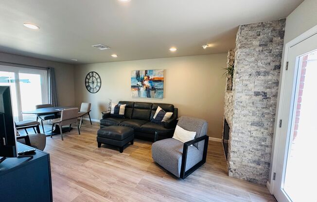 3 bedroom 2.5 Bath Townhome in Yorba Linda