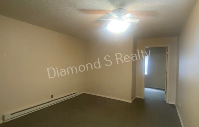 1 bed, 1 bath, 500 sqft, $499, Unit 3