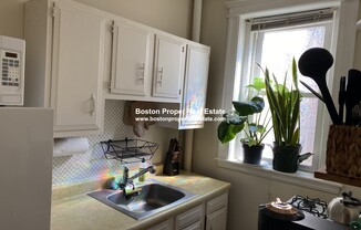 1840 Commonwealth Ave Apt 9