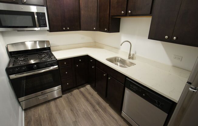 Studio, 1 bath, 523 sqft, $1,650, Unit 201