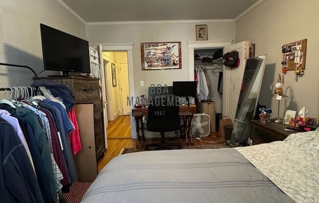 96 STRATHMORE RD