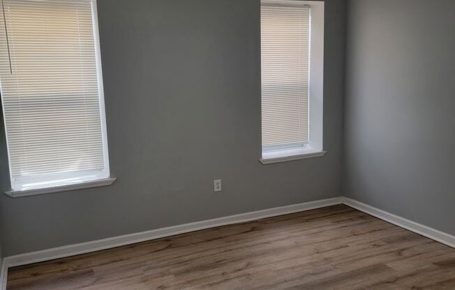 52nd Street Apartments