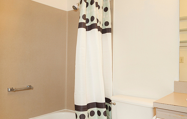 1 bed, 1 bath, 525 sqft, $1,499, Unit 201