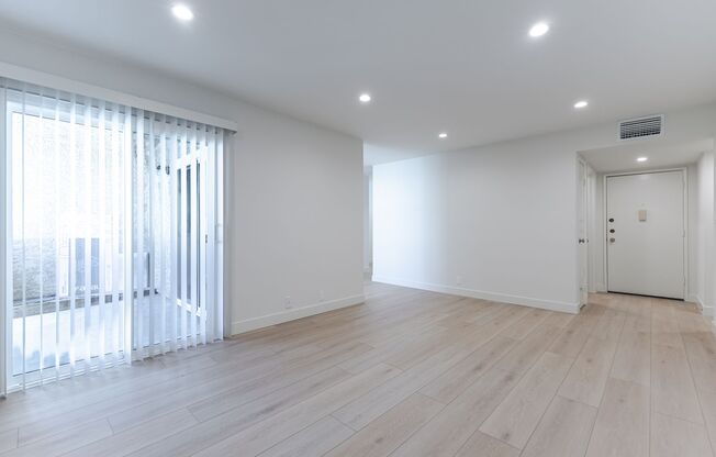 ✨ Spacious 2 Bed, 2 Bath in Prime Glendale Location! ✨