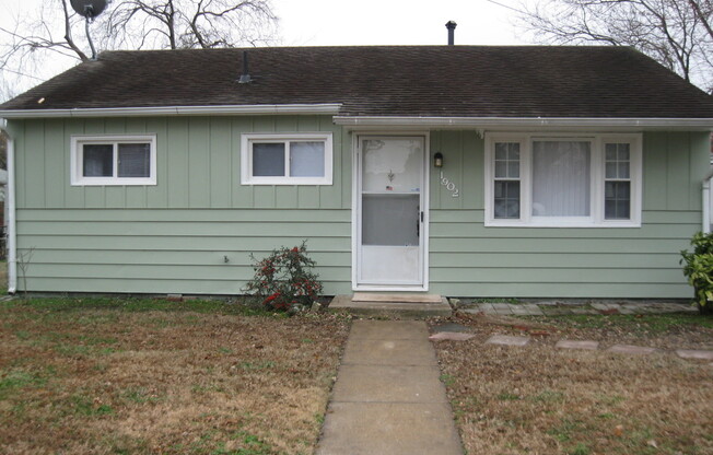 3 BR single family in Hampton