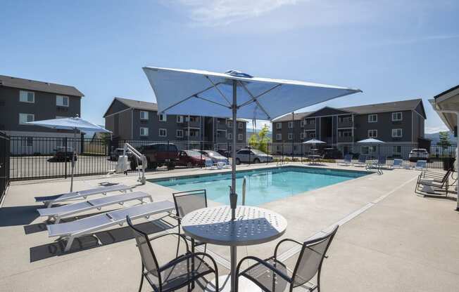 our apartments offer a swimming pool  at Altitude, Washington