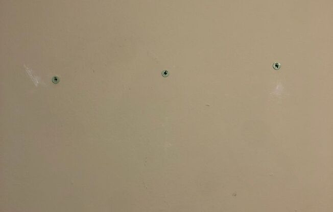 3 beds, 1.5 baths, 1,480 sqft, $1,575, Unit WC-1