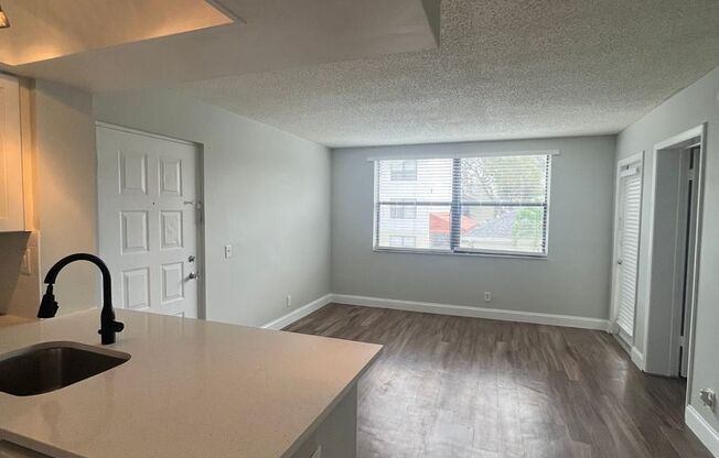 1 bed, 1 bath, $1,750, Unit Unit-1