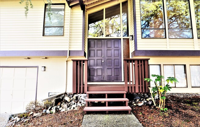 Charming 4-Bedroom Home with Bonus Rooms & Large Yard!