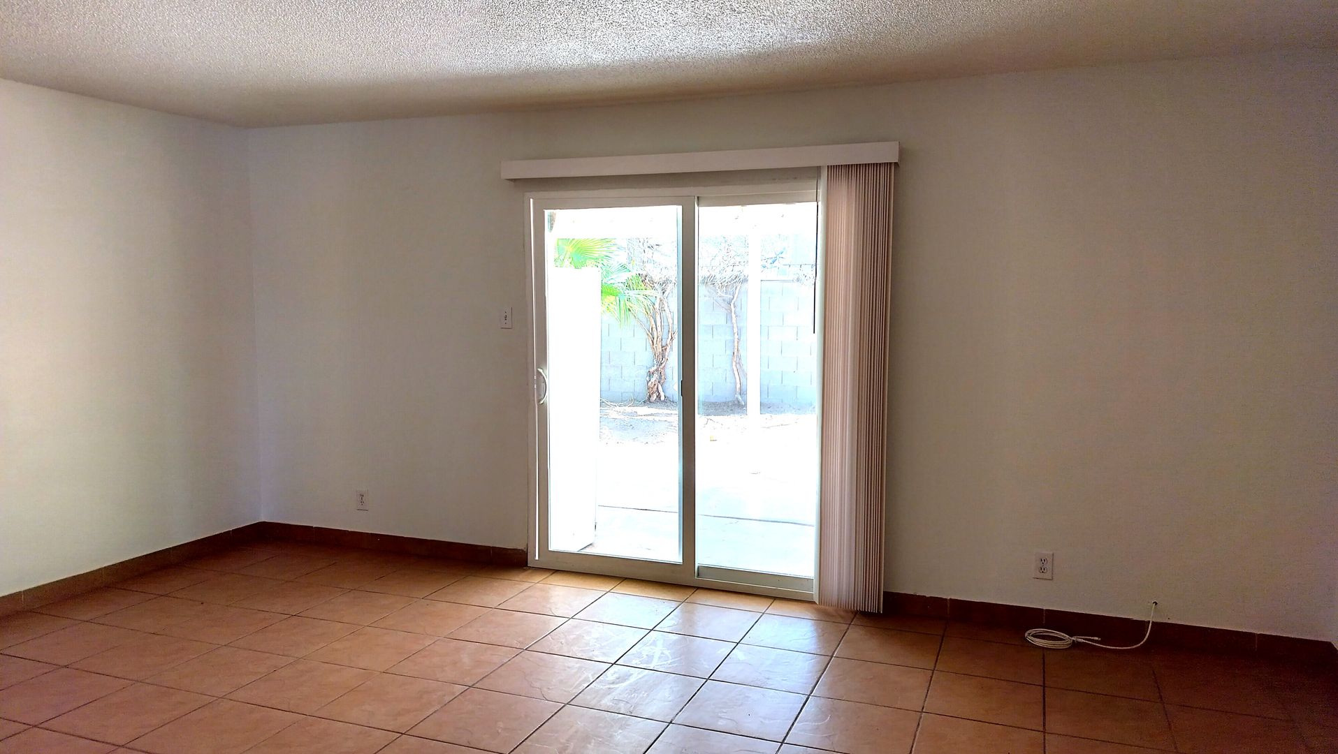 5821 EUGENE AVE