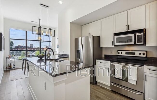 174 CHESTER AVE SE